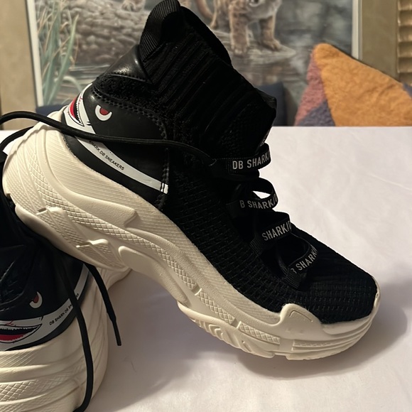 DB Shark/DB Sneakers! - Picture 4 of 6